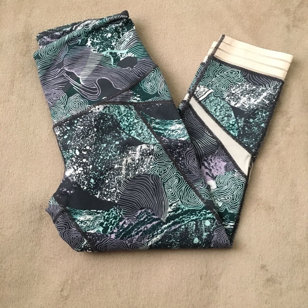 Zella Leggings size M Crop